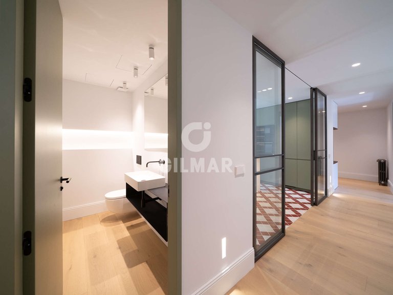 Apartment for Sale in Madrid, Madrid 19