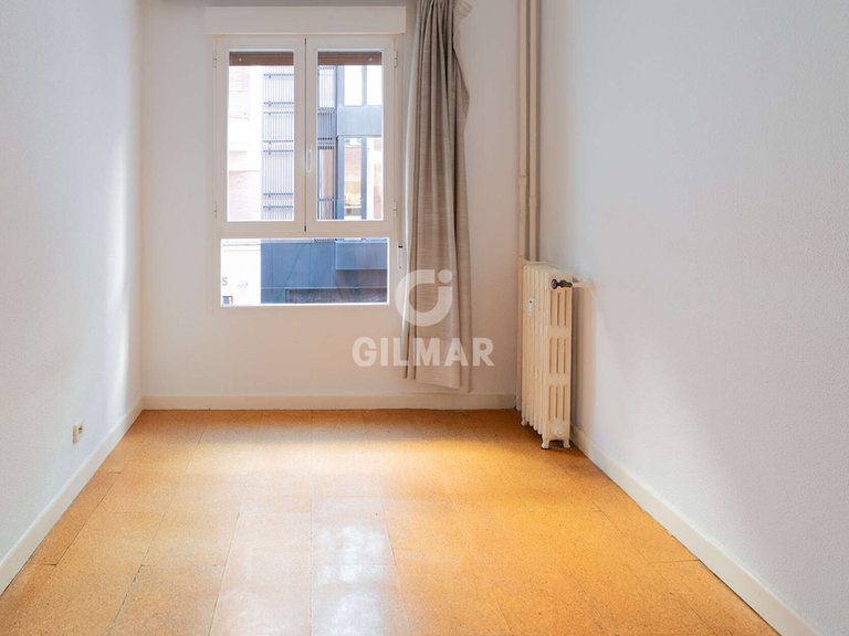 Apartment for Sale in Madrid, Madrid 6