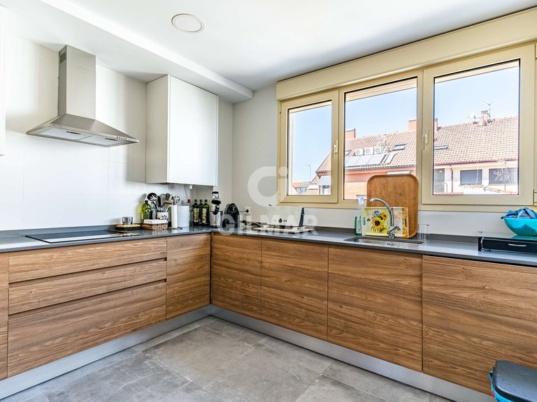 Apartment for Sale in Madrid, Madrid 9