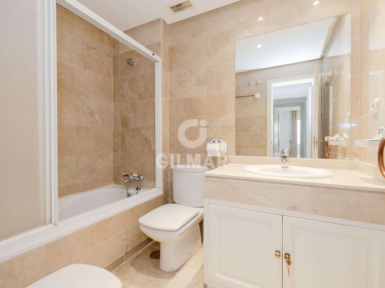 Apartment for Sale in Marbella, Malaga 23