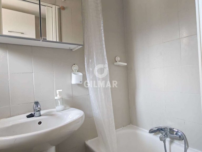 Apartment for Rent in Madrid, Madrid 3