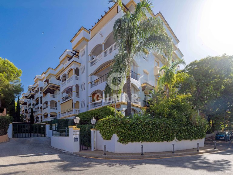 Apartment for Sale in Marbella, Malaga 34