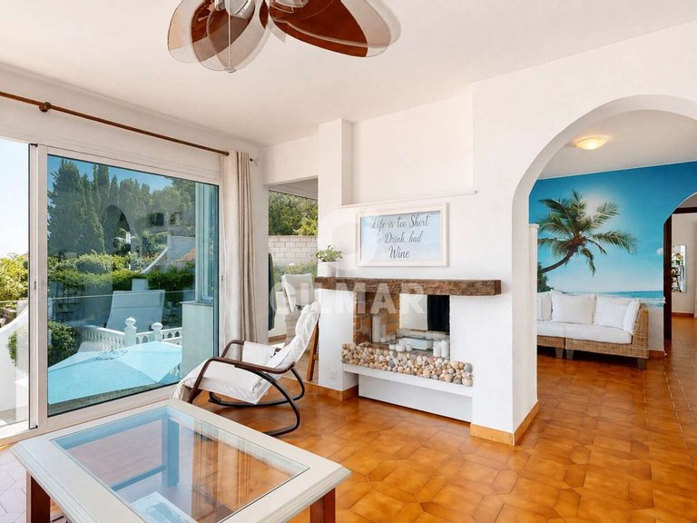 Villa for Sale in BenalmÁdena, Malaga 9