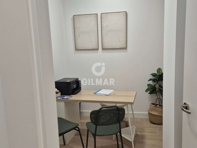 Commercial for Sale in Madrid, Madrid 5