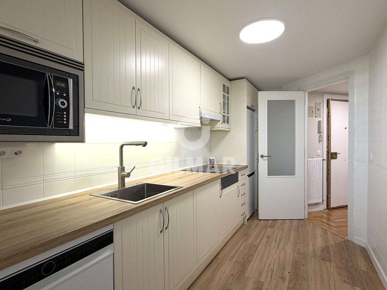 Apartment for Rent in Madrid, Madrid 30
