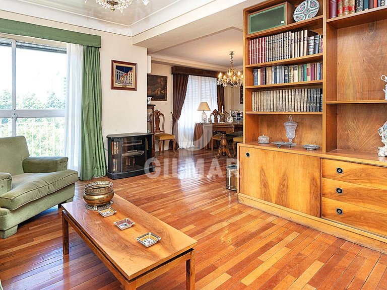 Apartment for Sale in Madrid, Madrid 2