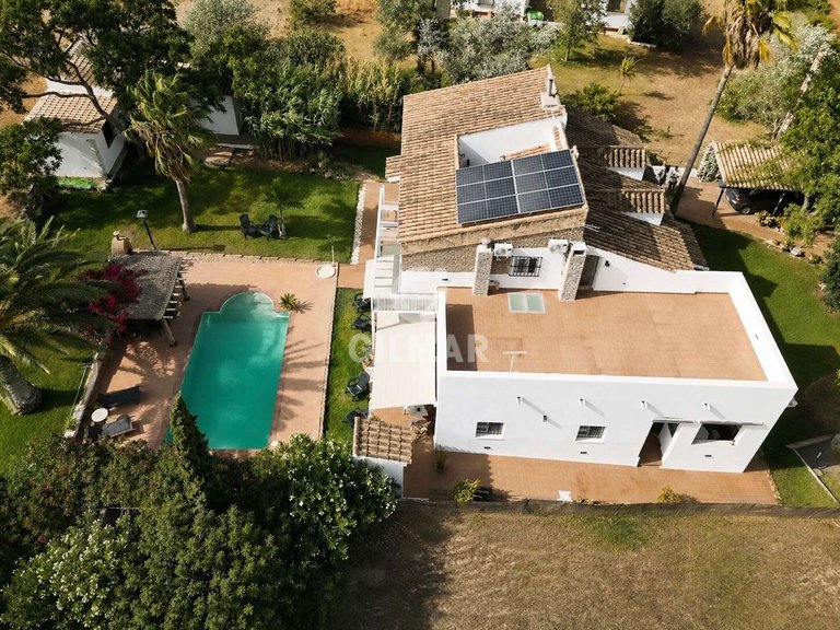 Villa for Sale in Chiclana De La Frontera, Cadiz 3