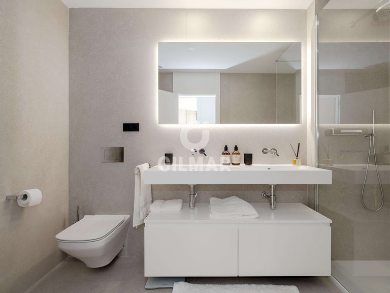 Apartment for Sale in Marbella, Malaga 25
