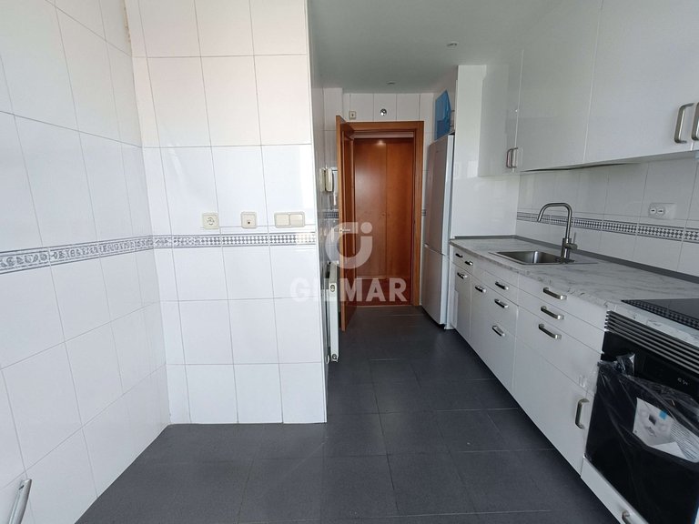 Apartment for Rent in Madrid, Madrid 5