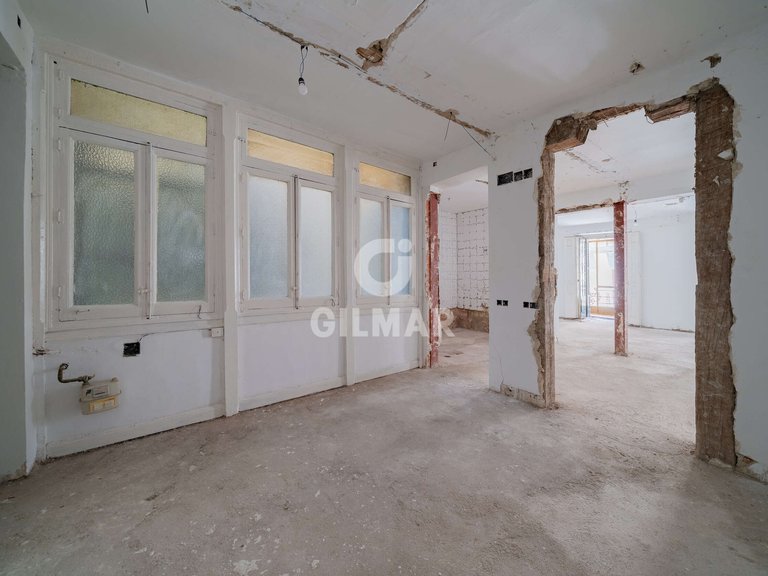 Apartment for Sale in Madrid, Madrid 17