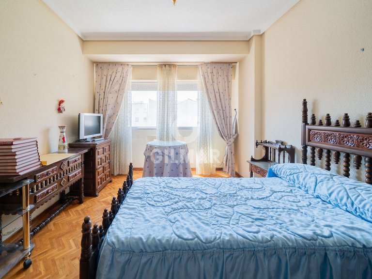Apartment for Sale in Madrid, Madrid 12