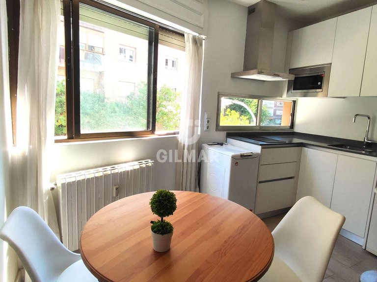 Apartment for Rent in Madrid, Madrid 5
