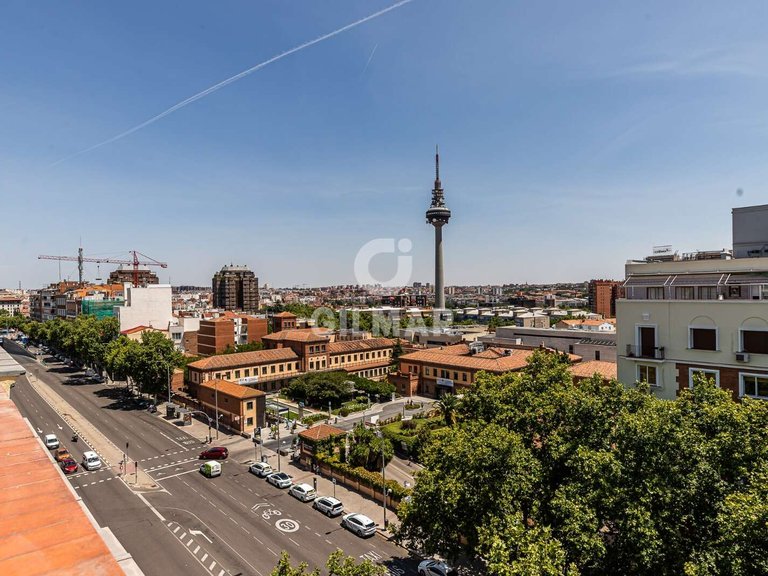 Apartment for Sale in Madrid, Madrid 35
