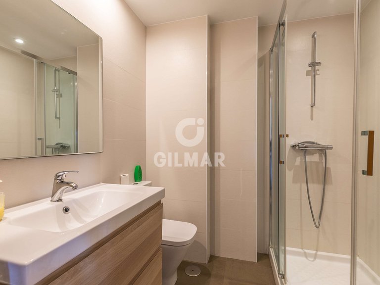Apartment for Sale in Madrid, Madrid 22