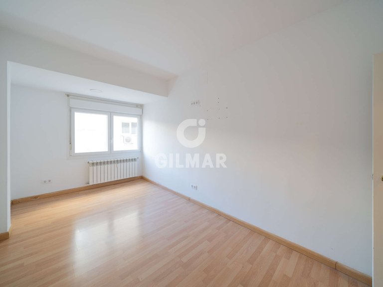 Apartment for Sale in Madrid, Madrid 15