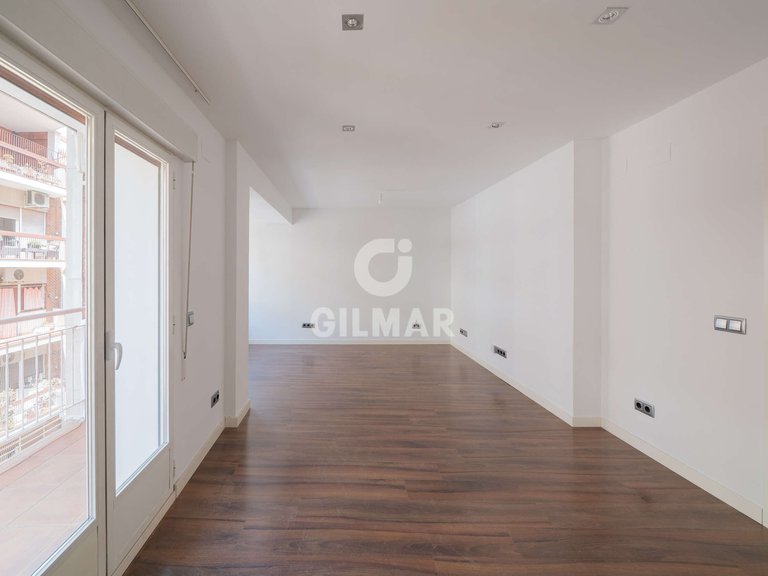 Apartment for Sale in Madrid, Madrid 6