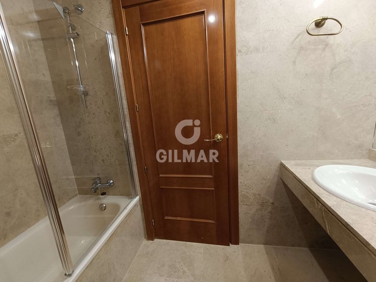 Apartment for Rent in Madrid, Madrid 24