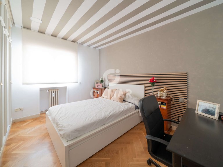Apartment for Sale in Madrid, Madrid 32