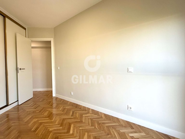Apartment for Rent in Madrid, Madrid 10