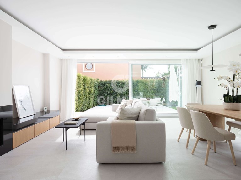 Town House for Sale in Estepona, Malaga 16