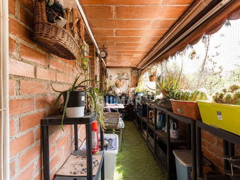 Apartment for Sale in Madrid, Madrid 18