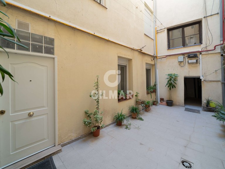 Apartment for Sale in Madrid, Madrid 27