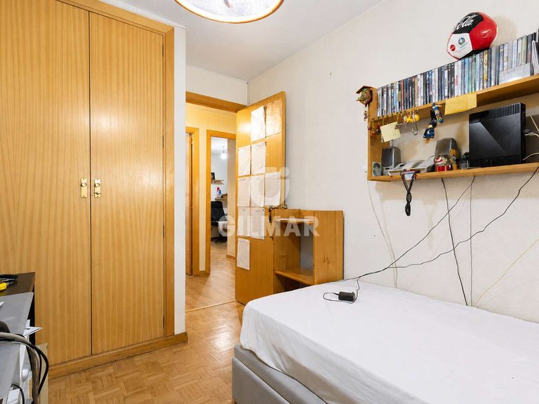 Apartment for Sale in Madrid, Madrid 26