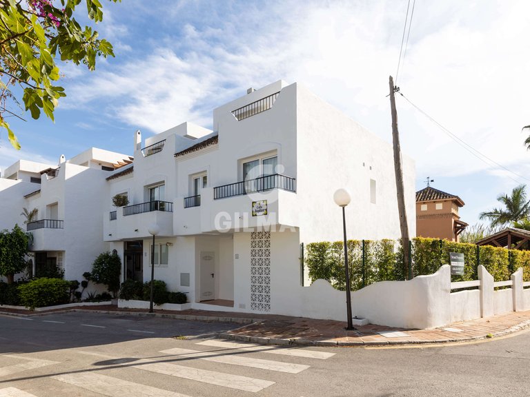 Town House for Sale in Estepona, Malaga 44