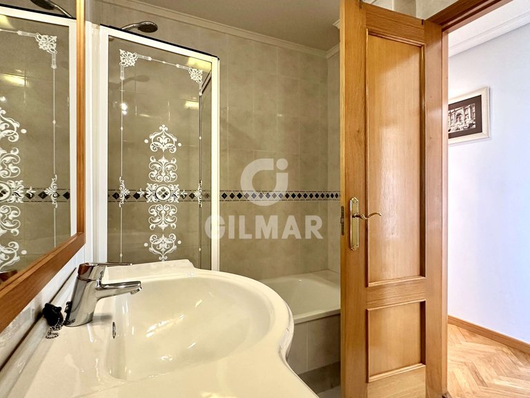 Apartment for Rent in Madrid, Madrid 2