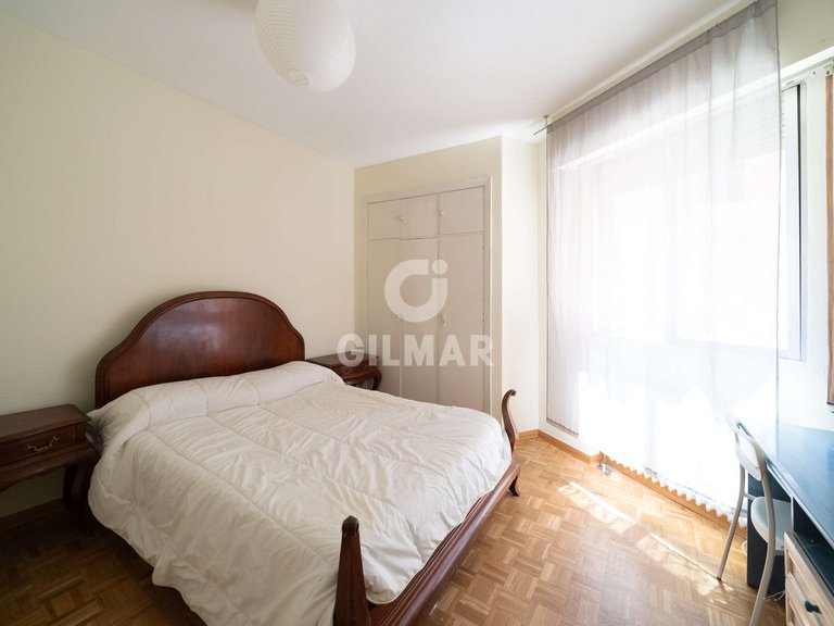 Apartment for Sale in Madrid, Madrid 13