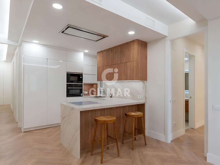 Apartment for Sale in Madrid, Madrid 2