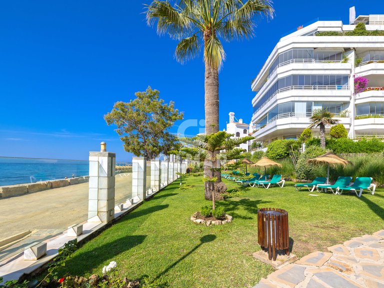 Apartment for Sale in Marbella, Malaga 43
