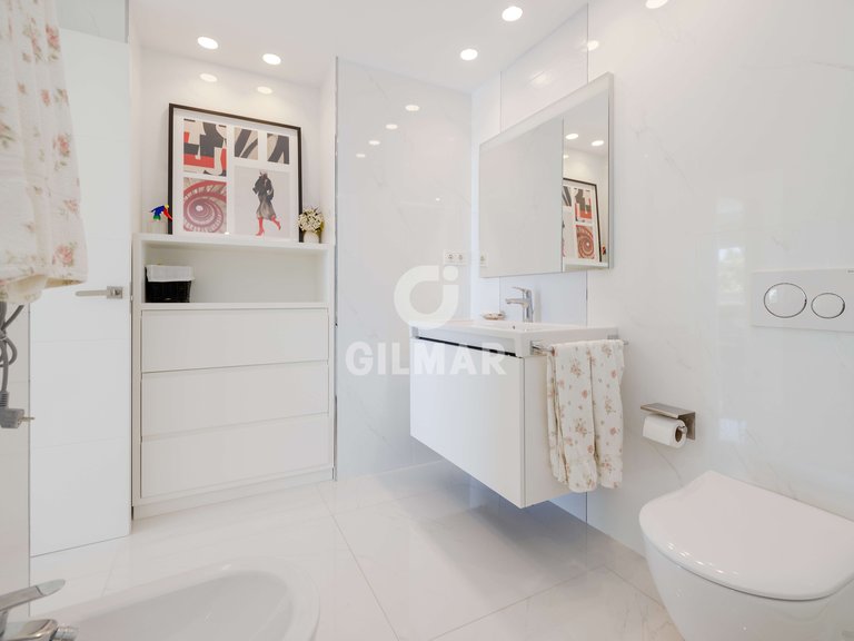 Apartment for Sale in Marbella, Malaga 23