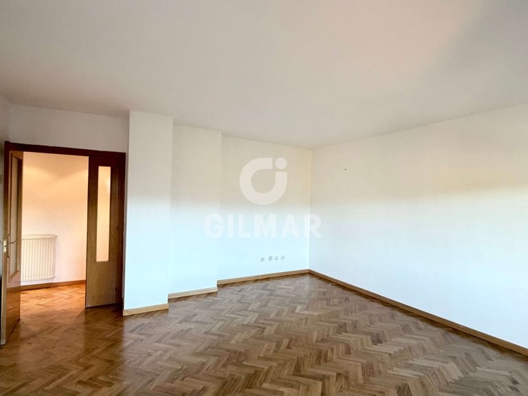 Apartment for Rent in Madrid, Madrid 14