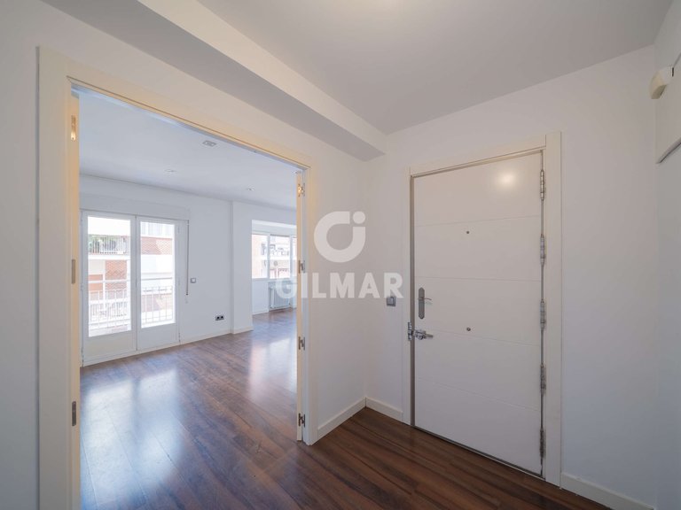 Apartment for Sale in Madrid, Madrid 11