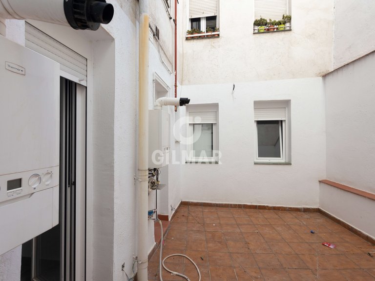 Apartment for Sale in Madrid, Madrid 26