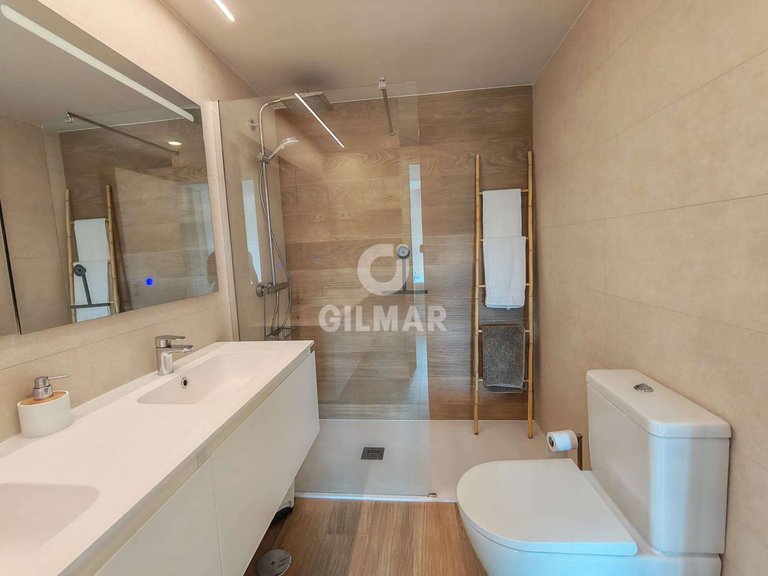 Apartment for Rent in Madrid, Madrid 22