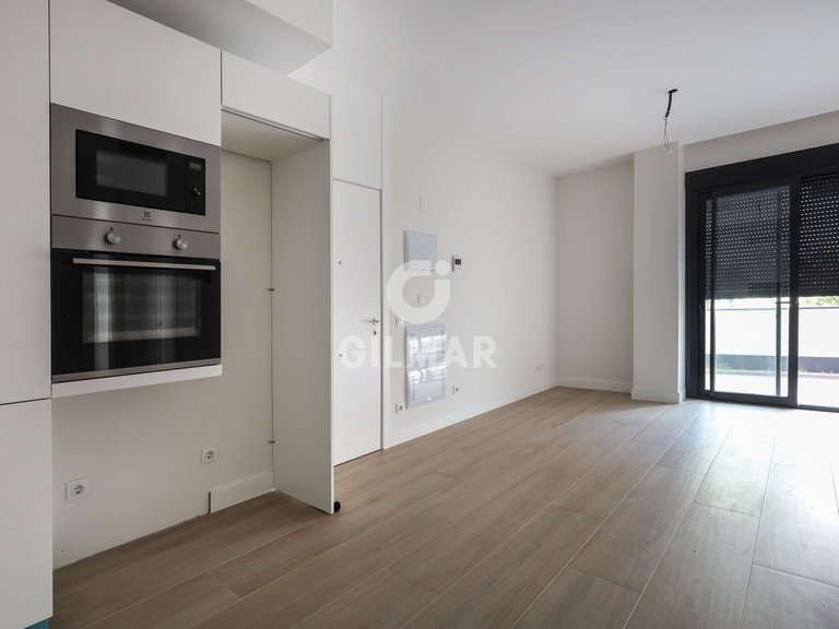 Apartment for Rent in Madrid, Madrid 21