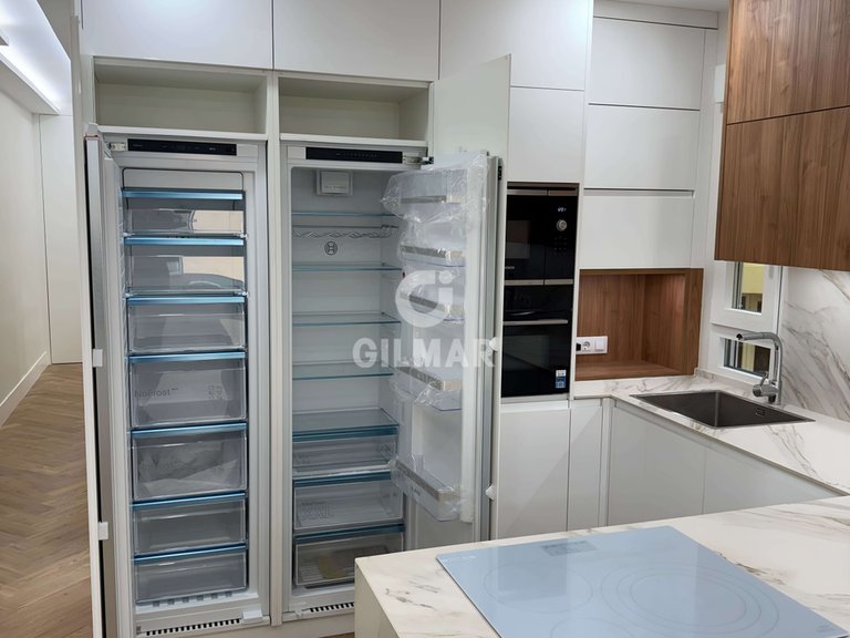 Apartment for Sale in Madrid, Madrid 6