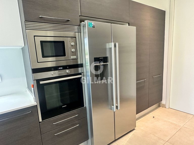 Apartment for Rent in Madrid, Madrid 10