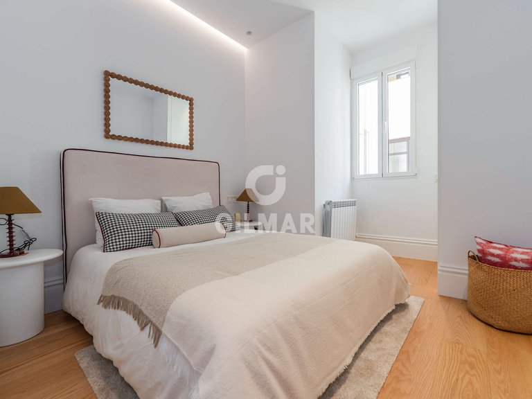 Apartment for Sale in Madrid, Madrid 13