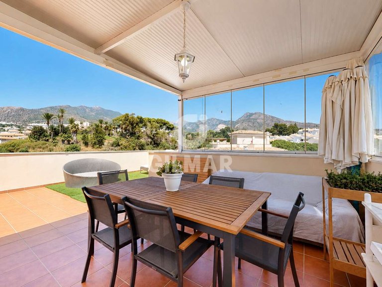 Penthouse for Sale in BenalmÁdena, Malaga 1