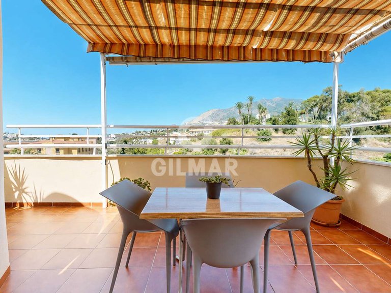Penthouse for Sale in BenalmÁdena, Malaga 4