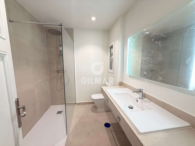 Apartment for Rent in Madrid, Madrid 12