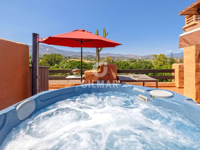 Penthouse for Sale in Estepona, Malaga 18