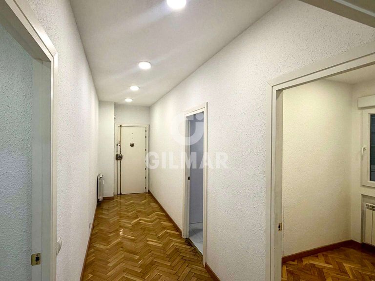 Apartment for Rent in Madrid, Madrid 43