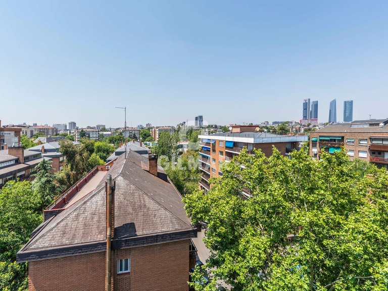 Apartment for Sale in Madrid, Madrid 8