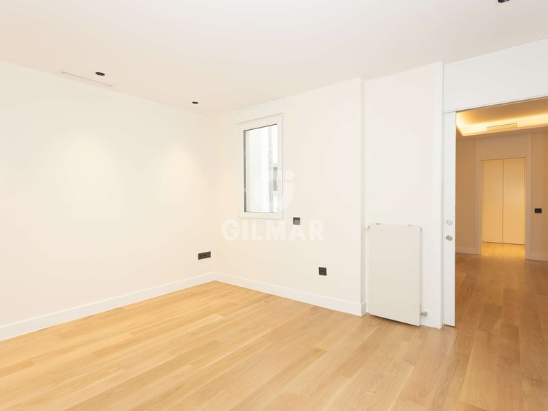 Apartment for Rent in Madrid, Madrid 17