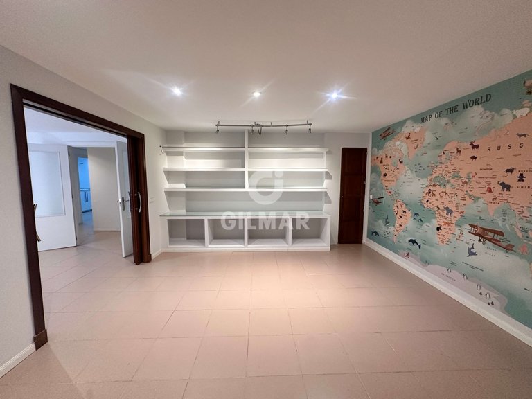 Villa for Rent in Madrid, Madrid 37