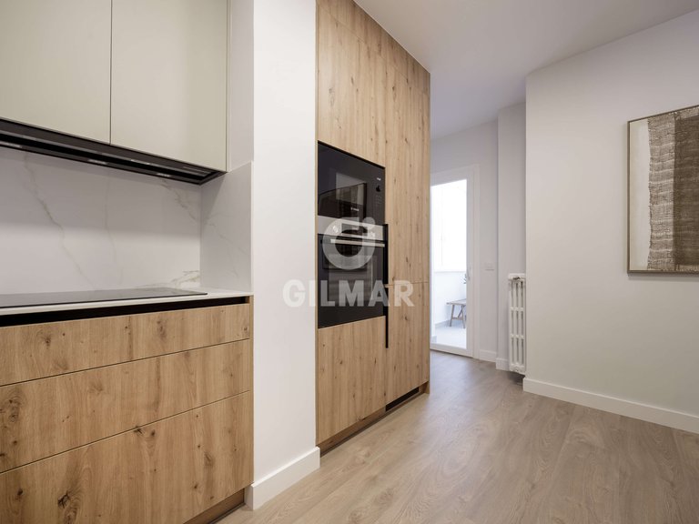 Apartment for Sale in Madrid, Madrid 12
